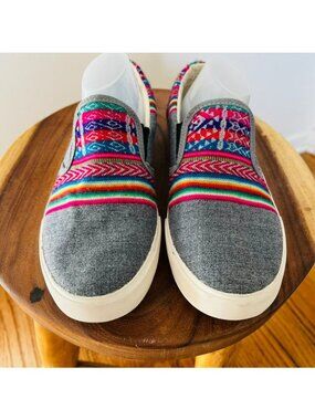 Inkkas Unisex SlipOn Skater Shoes Boho Handcrafted Artisanal Comfortable Sz 8